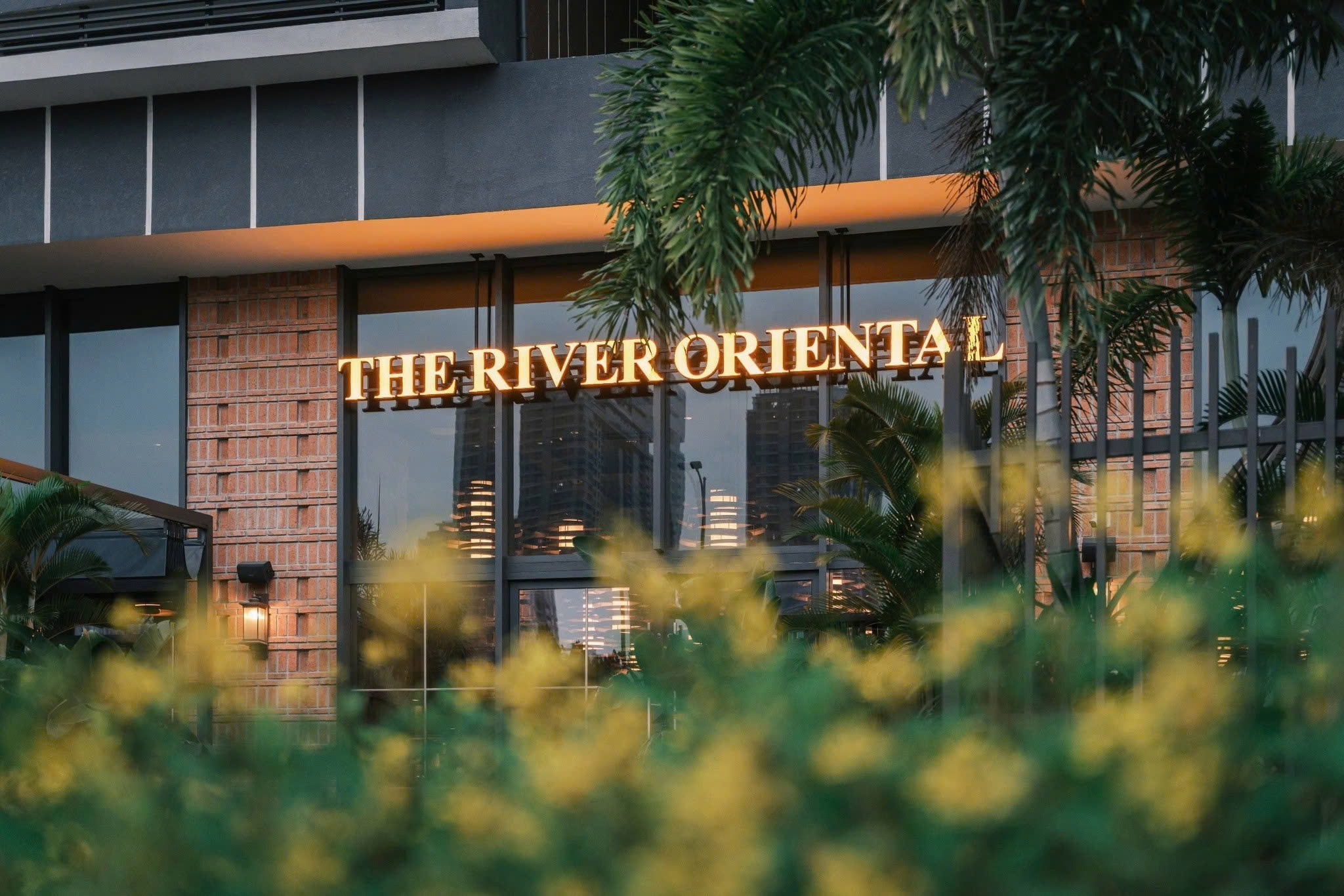 Logo Nhà hàng The River Oriental