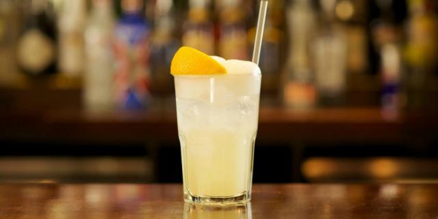 Tom Collins cua nhung ke thich dua