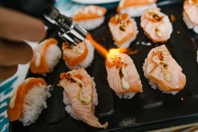 aburi sushi khe lua
