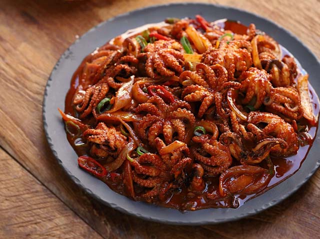 Bạch tuộc xào cay