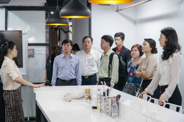 cac giang vien tham gia moi truong hoc tap tai hnaau