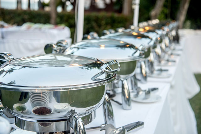 chafer giu nhiet mon an