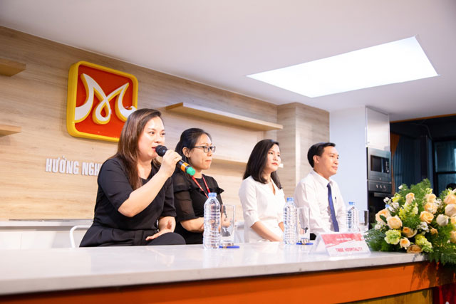 chia sẻ bí quyết tuyển dụng