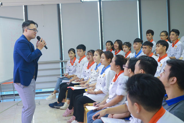 kiến thức và kinh nghiệm