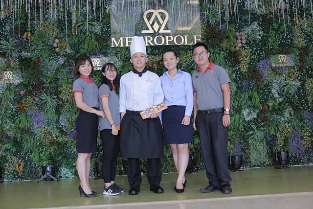 chup hinh cung nhan su chefjob