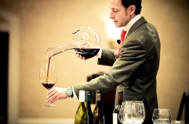 cong viec cua sommelier trong nha hang khach san la gi