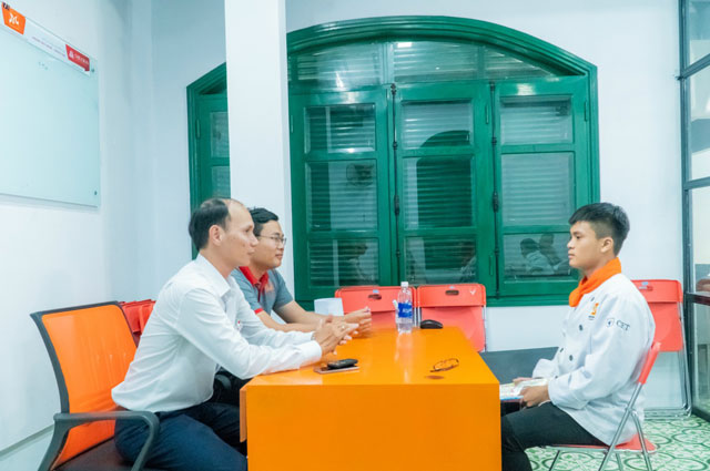 Cùng chuyên gia NHKS tham gia một buổi phỏng vấn trực tiếp