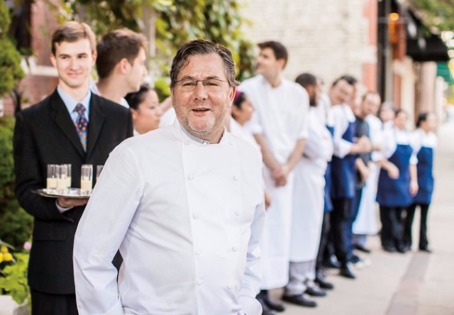 dau bep huong ngoai charlie trotter