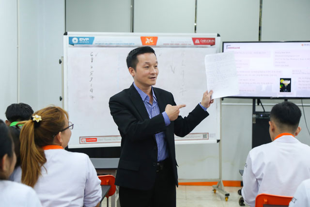 chia sẻ về mẫu CV chuẩn ngành NHKS