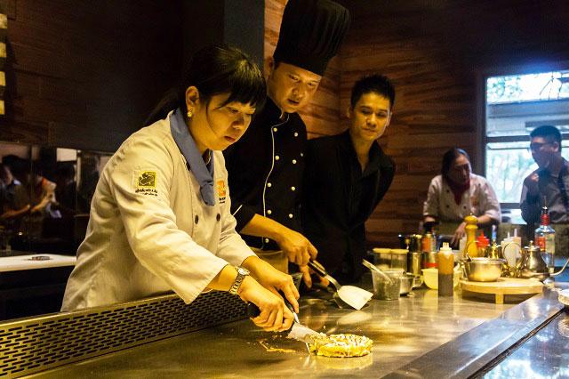 giao luu va hoc hoi cung dau bep