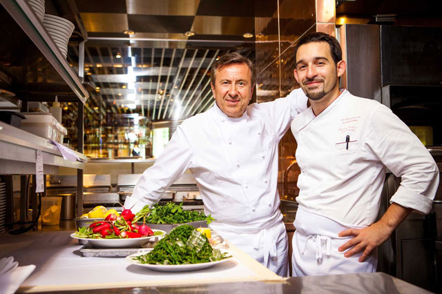 Muốn giàu với nghề Bếp không khó