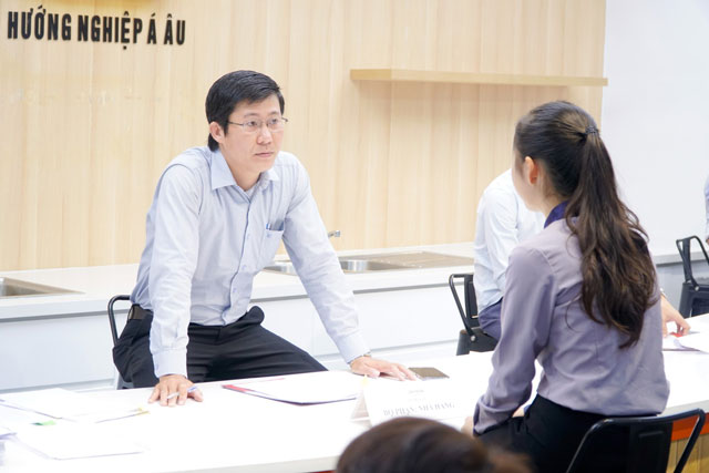 học viên phải tập trung