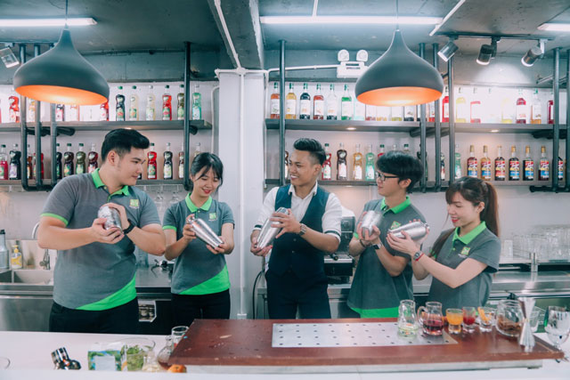 hoc vien duoc truyen bi kip