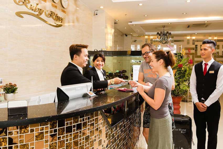 khach san ruby river sai gon