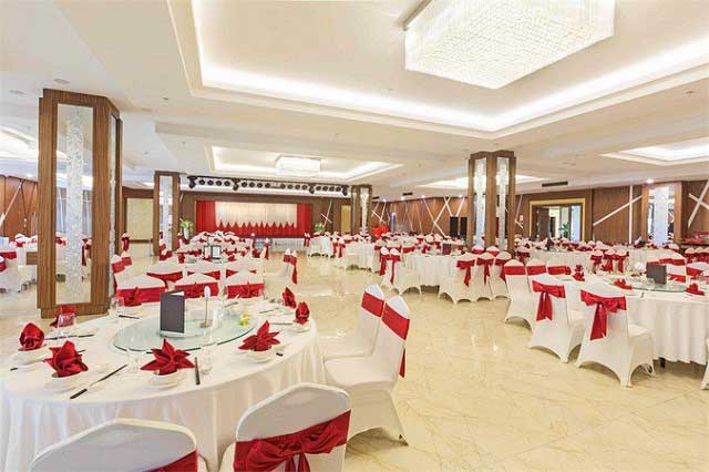 khong gian to chuc tiec ben trong muong thanh can tho