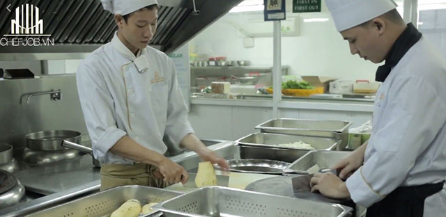 ky niem voi cong viec nau nuong