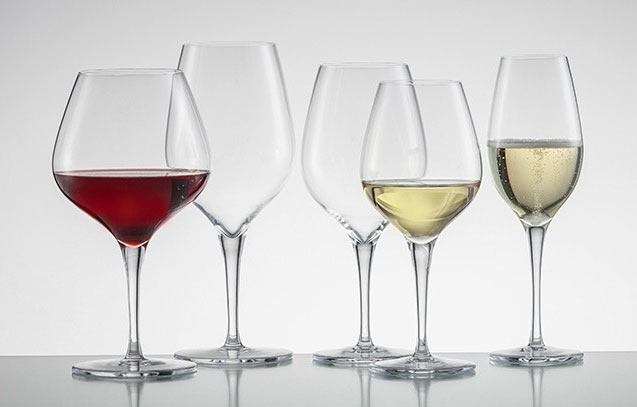 ly rượu vang thủy tinh