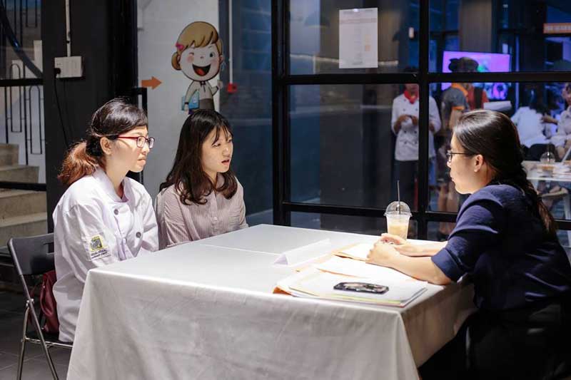 ngay hoi viec lam nha hang khach san