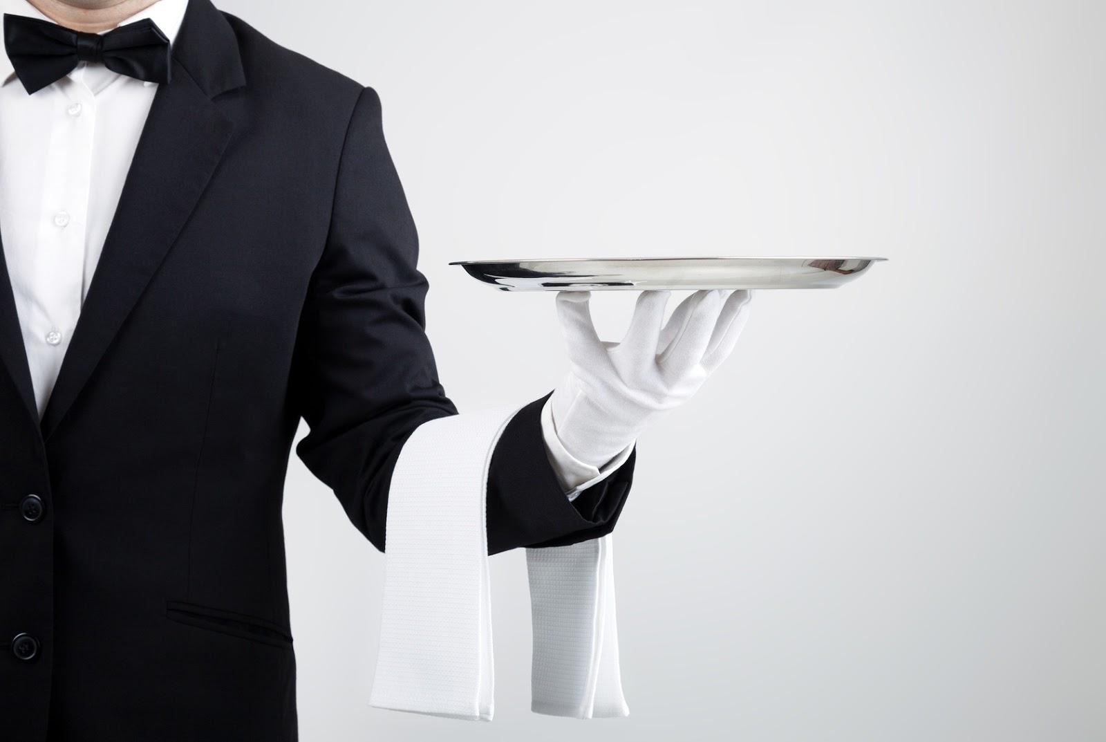 nhan vien phuc vu trong nha hang