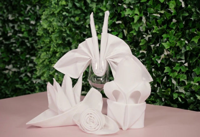 nhiều kiểu gấp khăn ăn