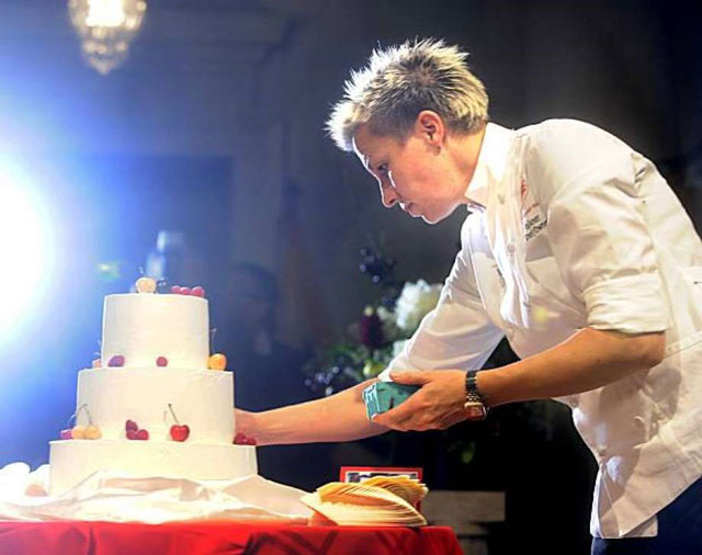 nhung dieu thu vi ve elizabeth falkner