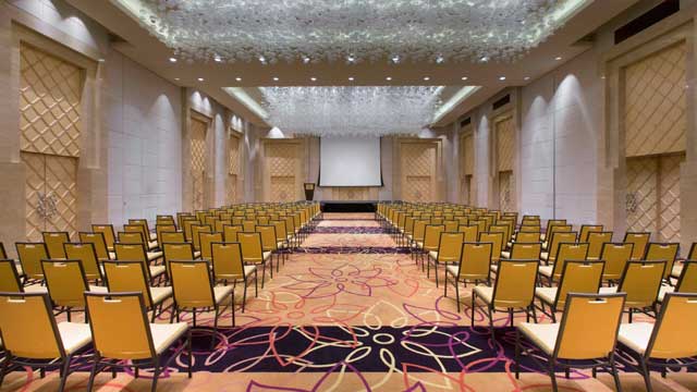 phòng hội nghị rộng rãi, hiện đại