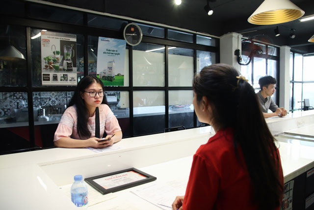 phỏng vấn trực tiếp