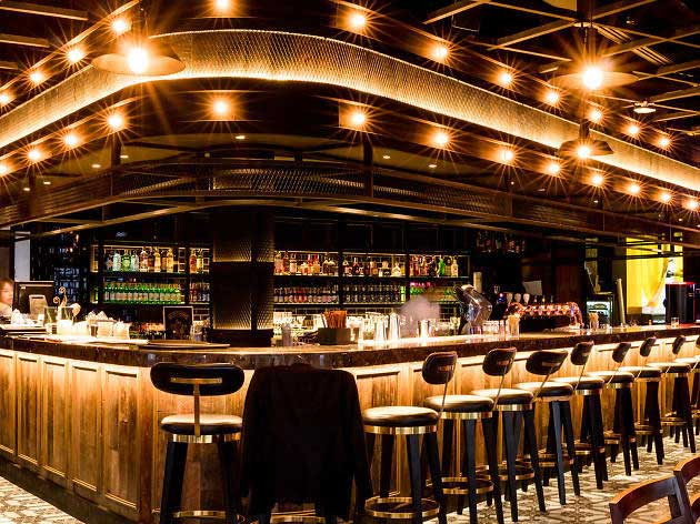 pub cung la mo hinh outlet