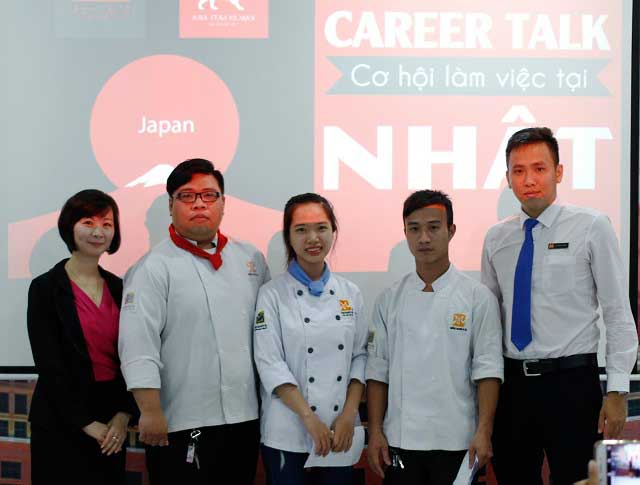 qua tang tai hoi thao career talk