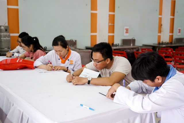 rat nhieu ban theo nganh bep cp y dinh sang nhat