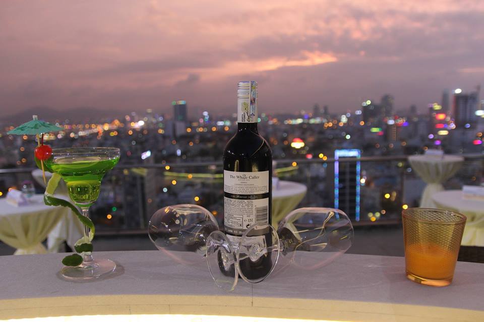 sky bar tai diamond sea hotel da nang