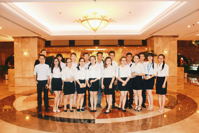 tham quan khach san noi tieng