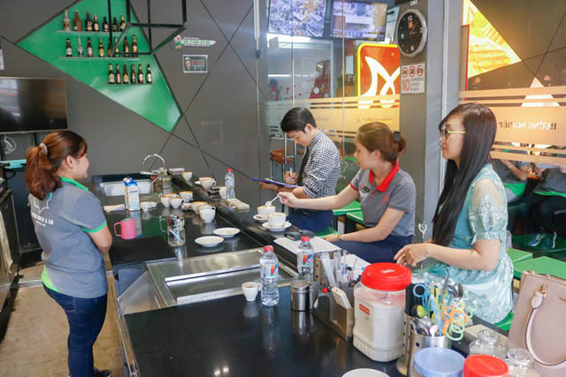 thay pham van nam dat ra nhieu cau hoi kiem tra hoc vien