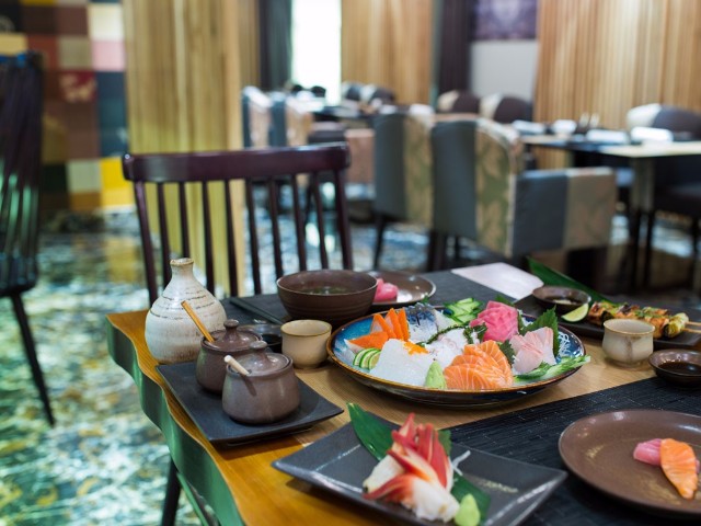 thien duong nha hang nhat wakaku