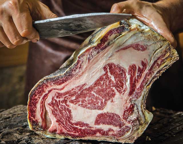 Thịt bò sau khi Dry-aged