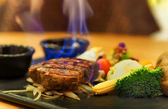 thuc hien flambe dung cach