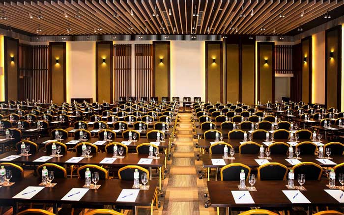 to chuc su kien tai sunrise premium resort