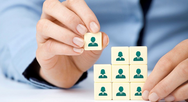 tuyen nhan su phu hop voi van hoa va yeu cau cong viec