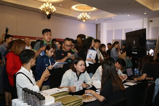 tham gia phong van truc tiep